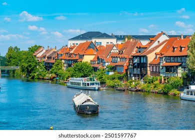 雷火剑动漫官方入口：探索精彩剧情与角色的全新世界